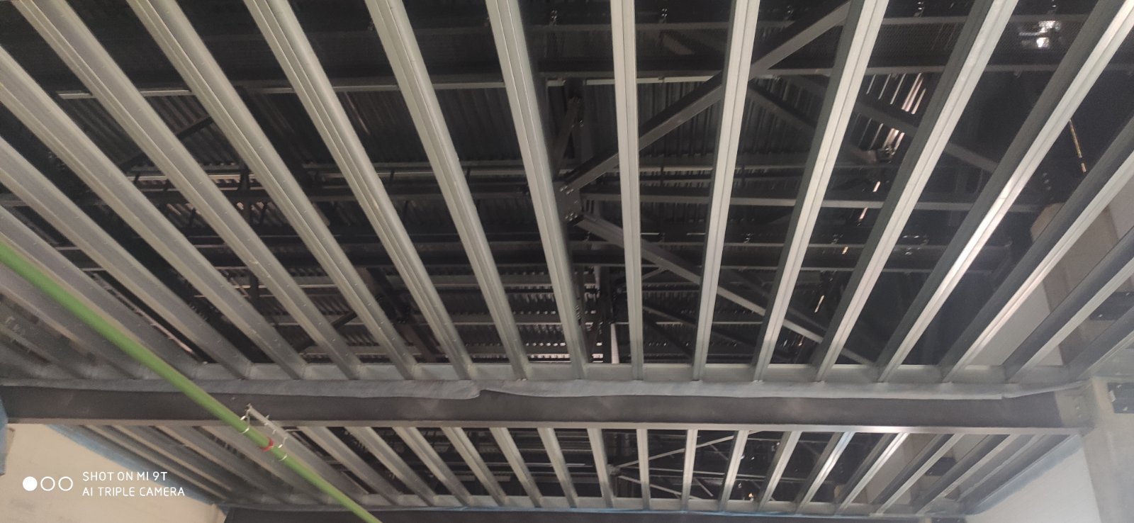 "Минский международный выставочный центр".